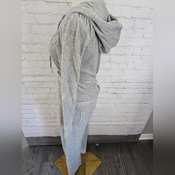 Juicy Couture Vintage Velour Hooded Set | Gray | XS Pants - Small Top | EUC - Picture 3 of 11